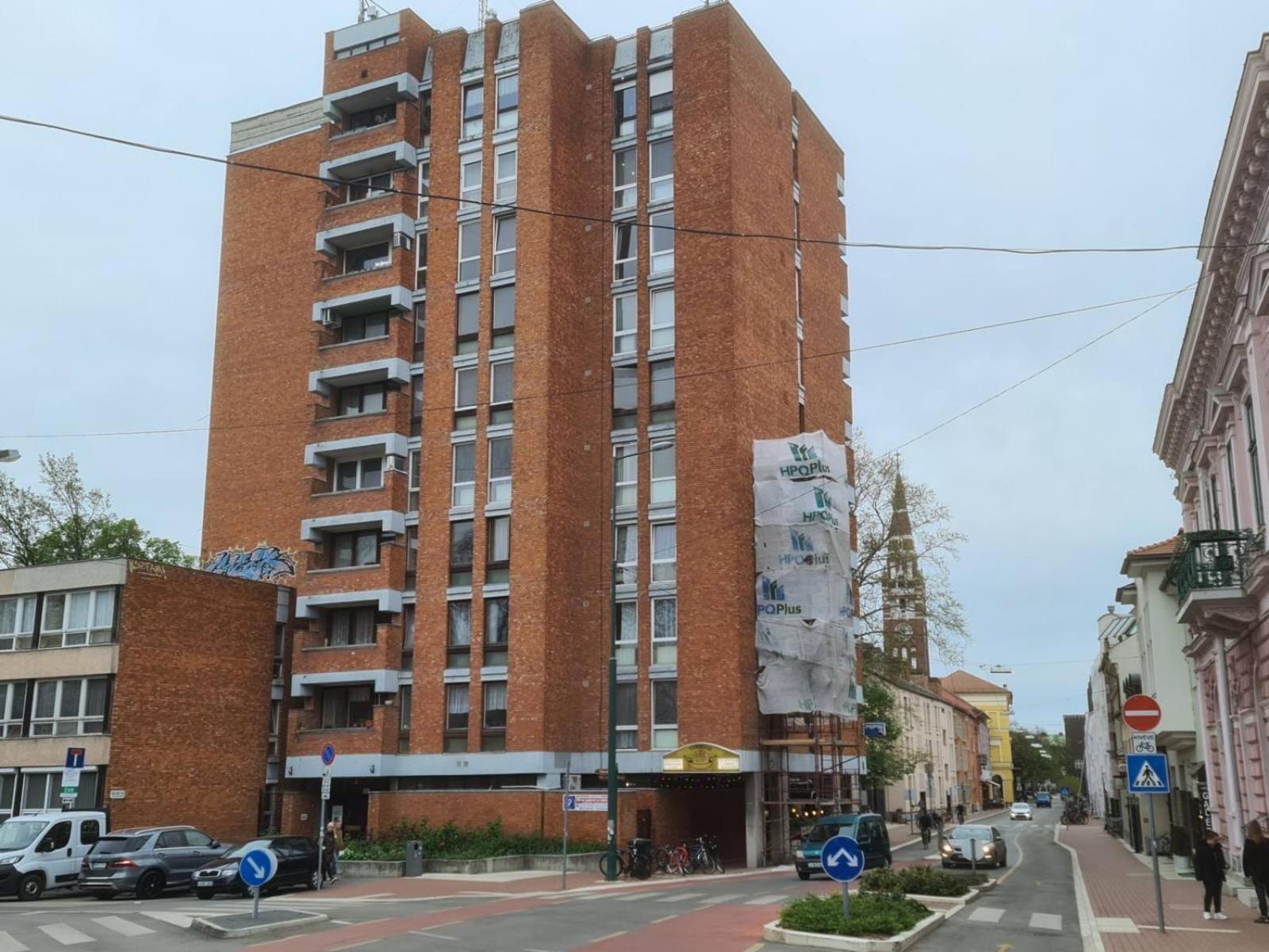 City Apartman Segedyn Zewnętrze zdjęcie